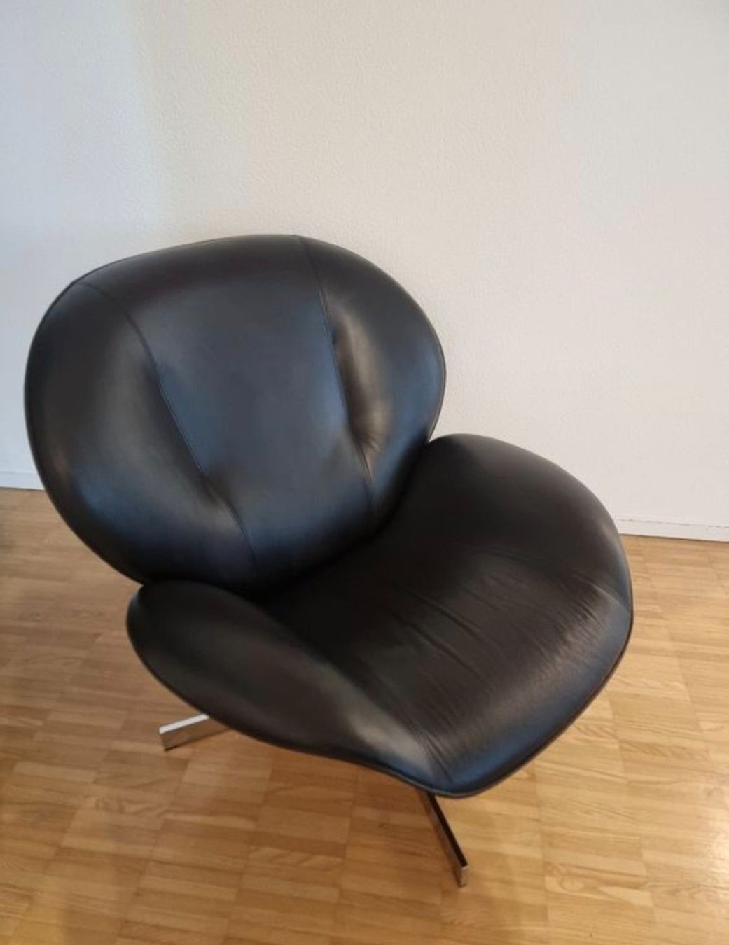 Ligne Roset Poltrone: LIGNE ROSET Sessel mit Hocker – Usato da St. Gallen venduto da CAPYCORP 3