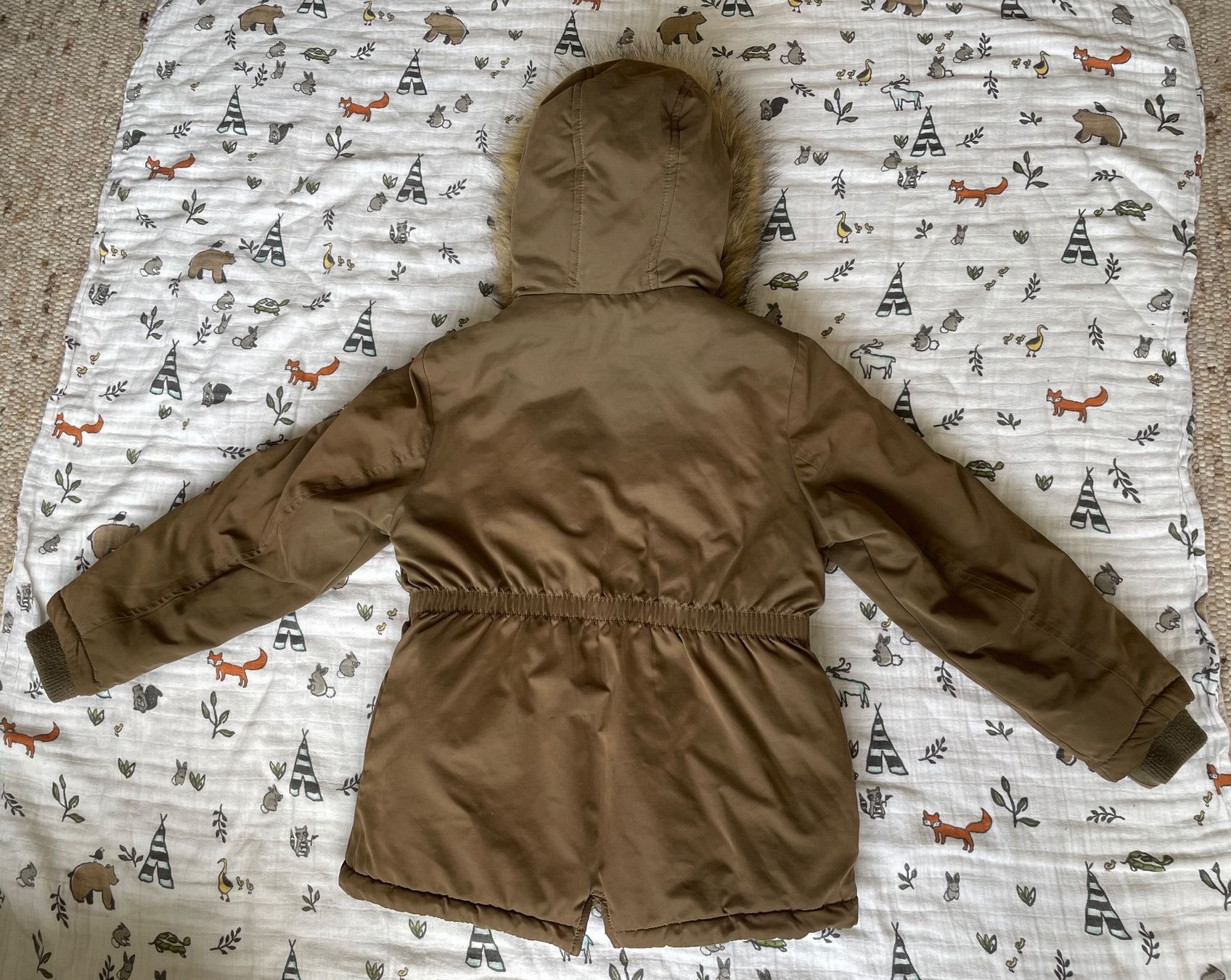 Vestes: Hübsche Winterjacke Gr. 128 – D'occasion à Dinhard par Zoar7 1