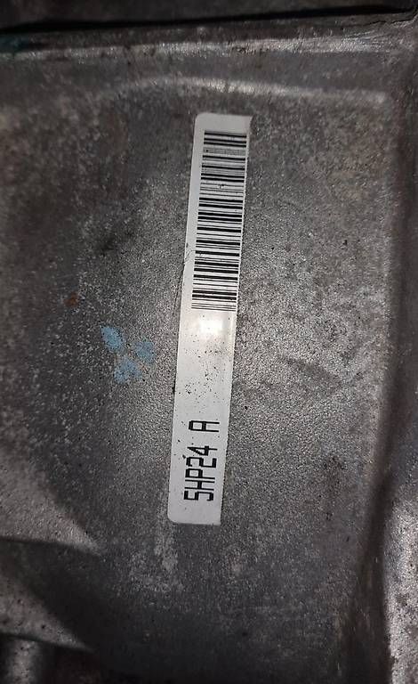 Audi Tutti pezzi di ricambio auto: Getriebe 5hp24a  Audi A6 1999-2000 4.2 ECF – Usato da Remigen venduto da Ls5czu 1