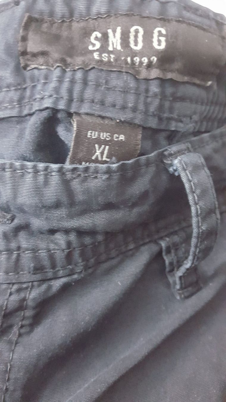 Pantaloni: Bermudas dunkelblau Gr. XL – Usato da Rüfenacht BE venduto da Lubomir03 3