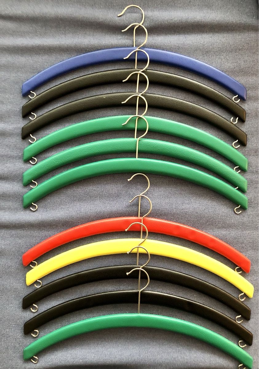 Kleiderbügel: Kleiderbügel vintage – Gebraucht aus Lüsslingen von Elischa1