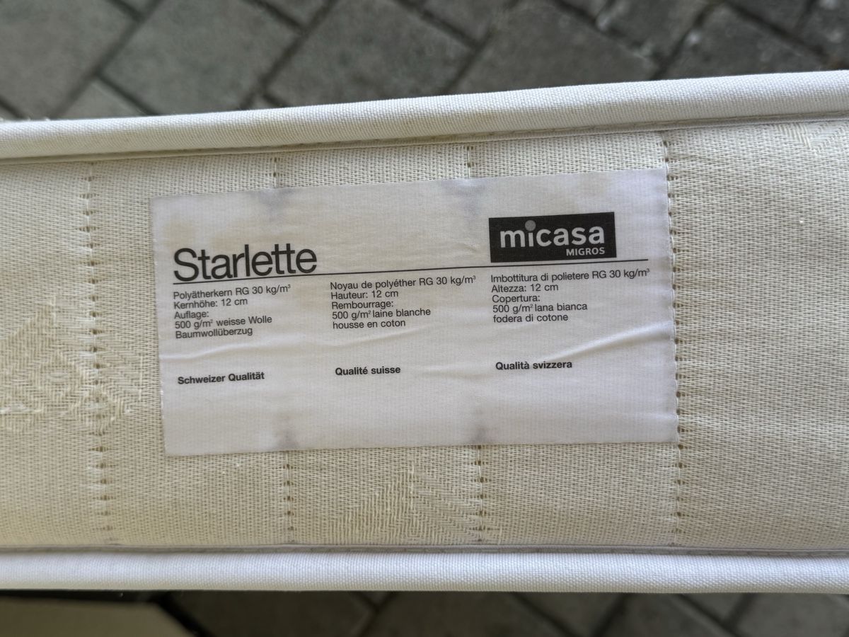 Betten: Kartonbett mit Matratze – Gebraucht aus Oberbipp von 2.0_Verkauf 6