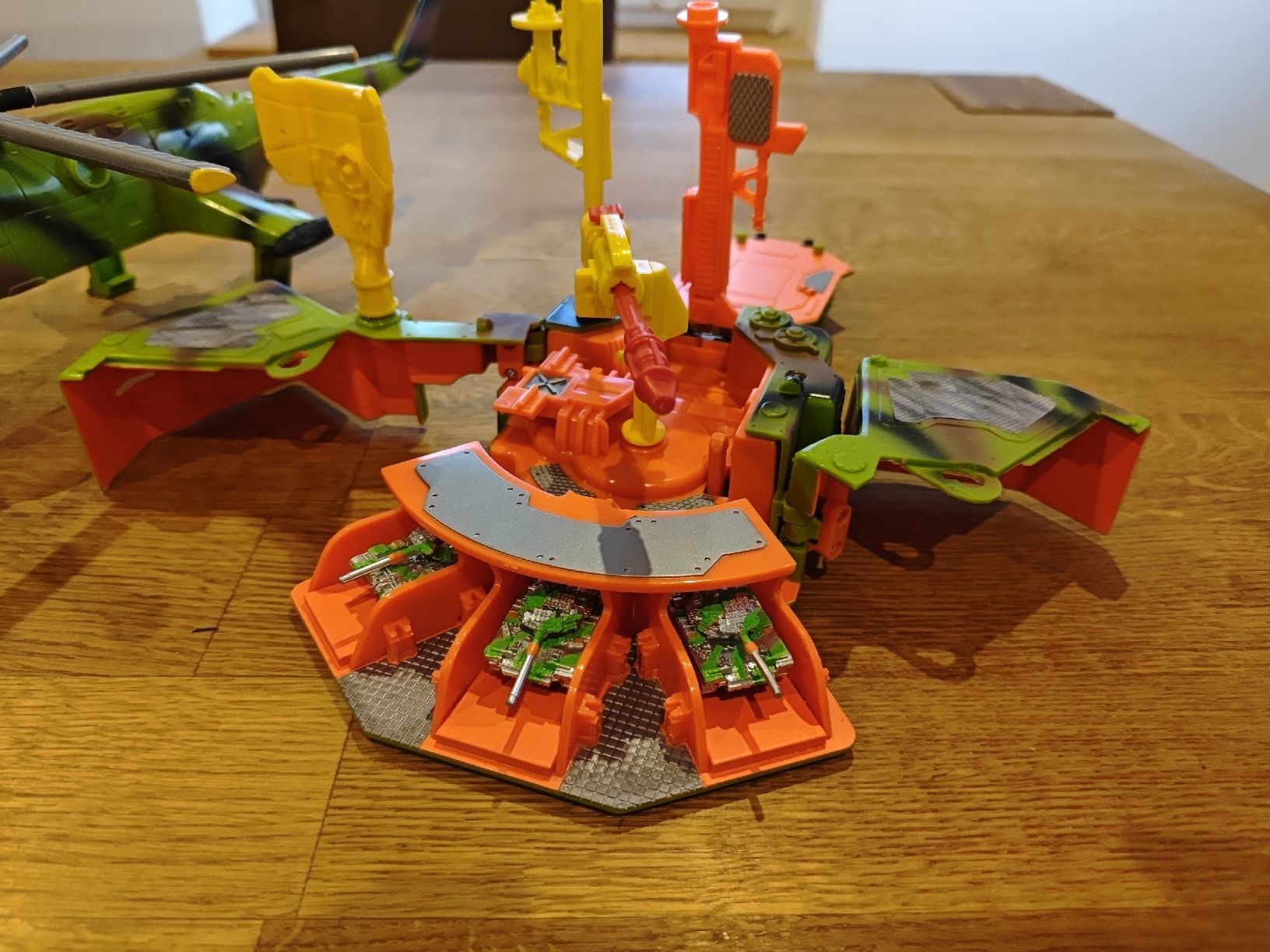 Micro Machines Giocattoli: Micro Machines Rapid Deployment Helicopter – Usato da Wittenbach venduto da stefange 1