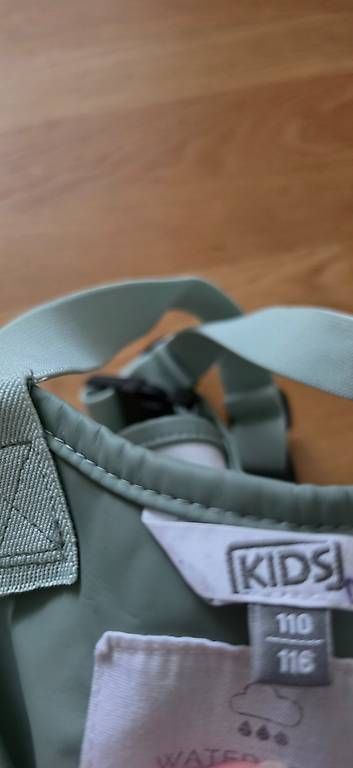 Pantaloni: Wasserfeste Regenhosen 110/116 – Usato da Aarburg venduto da vere86 2