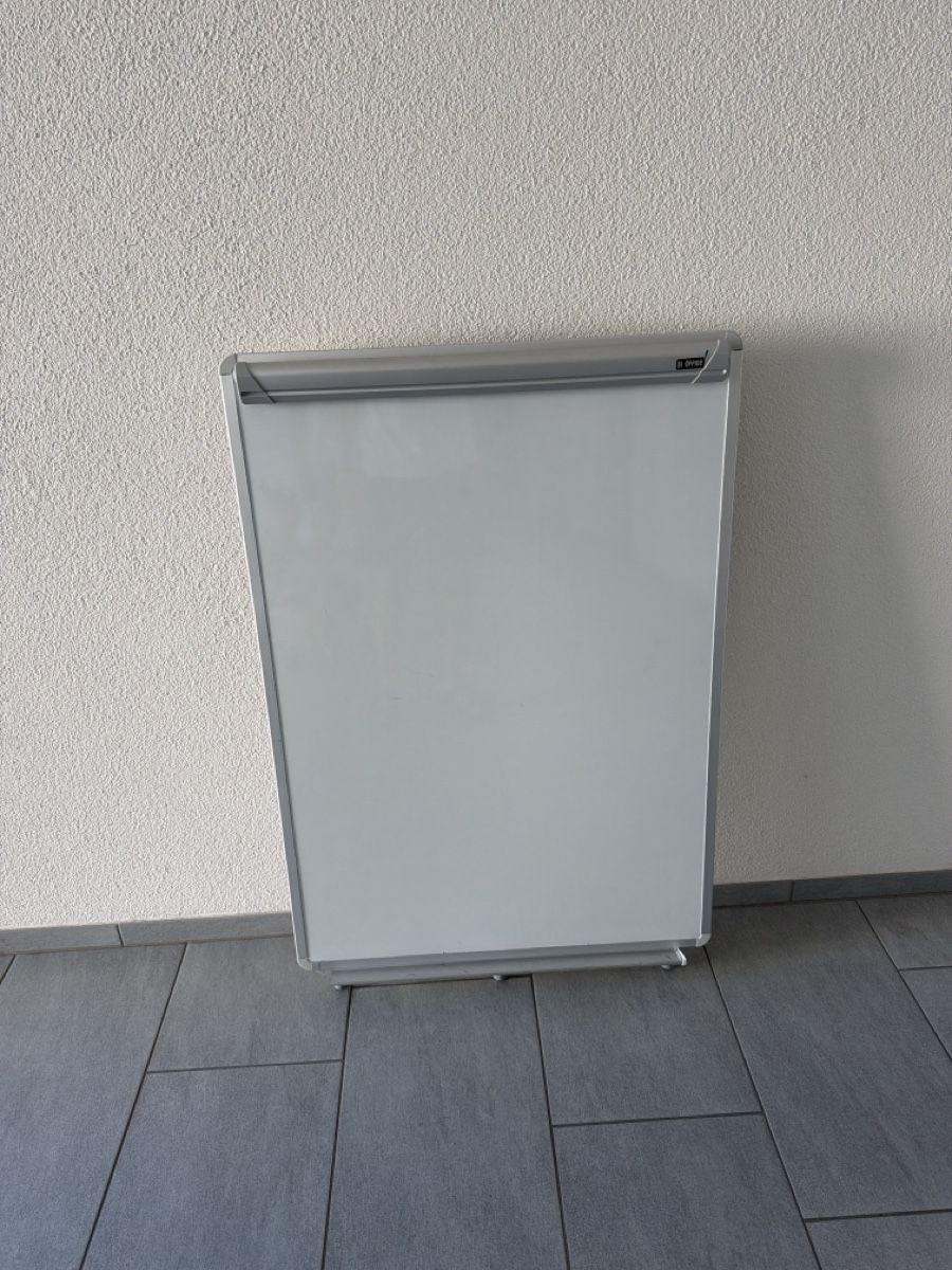 Lavagne: Flipchart mobiler Metallrahmen mit Stativ gebraucht – Usato da Wilen b. Wollerau venduto da mxcruiser 2