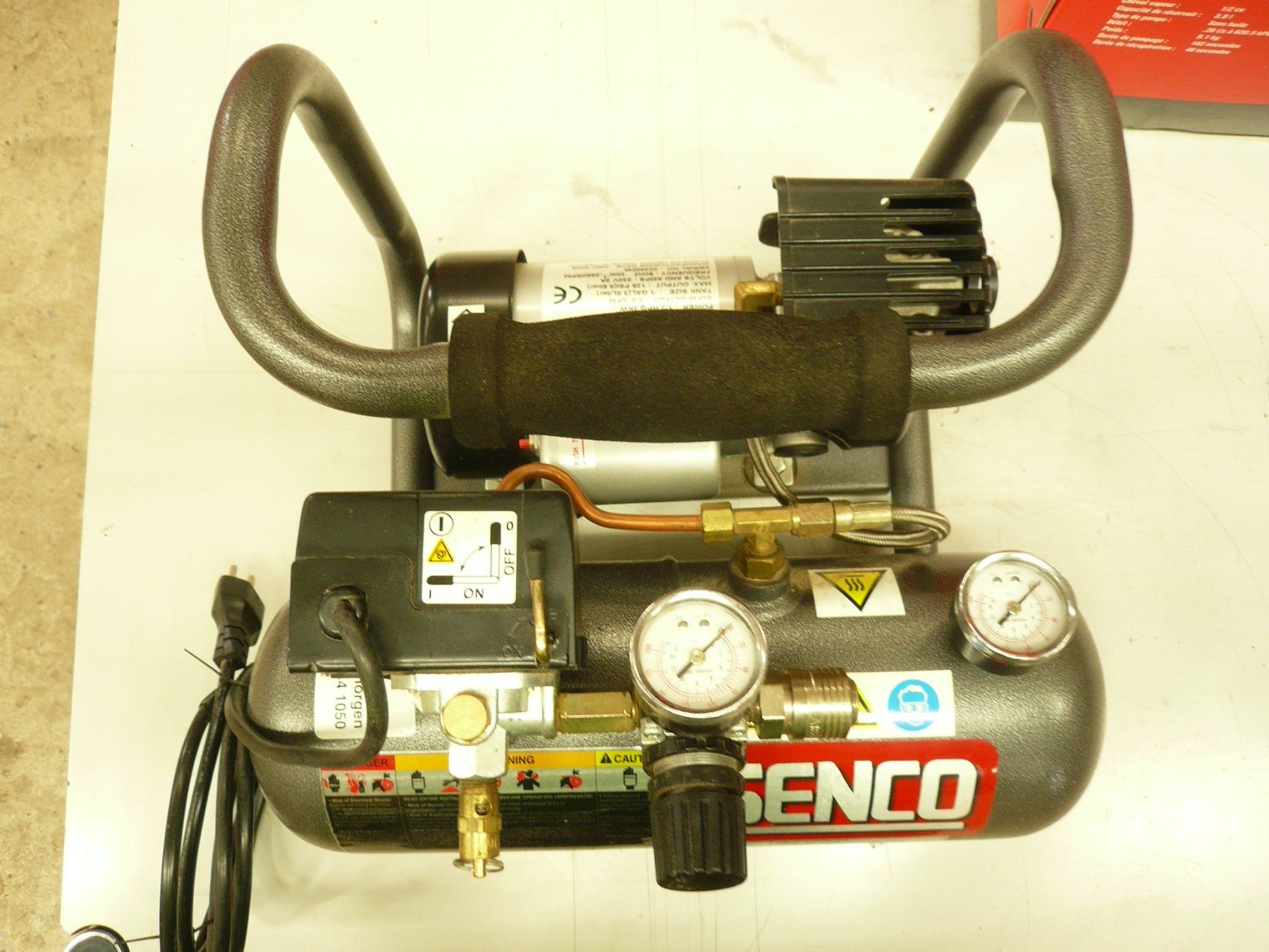 Compressori: KOMPRESSOR SENCO 125D / PC1010 FÜR BAUSTELLE ODER AIRBRUSH – Nuovo e nell'imballaggio originale da Pfaffnau venduto da nolff 3