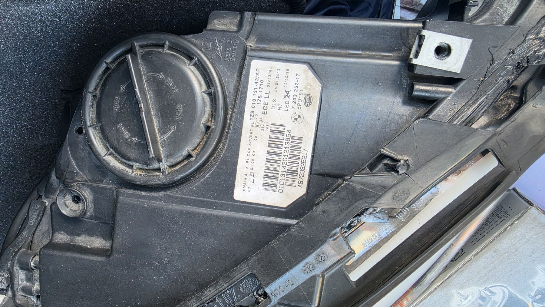 BMW Scheinwerfer: BMW F10 Scheinwerfer links + rechts original – Gebraucht aus Selzach von Denis_Ademaj 3