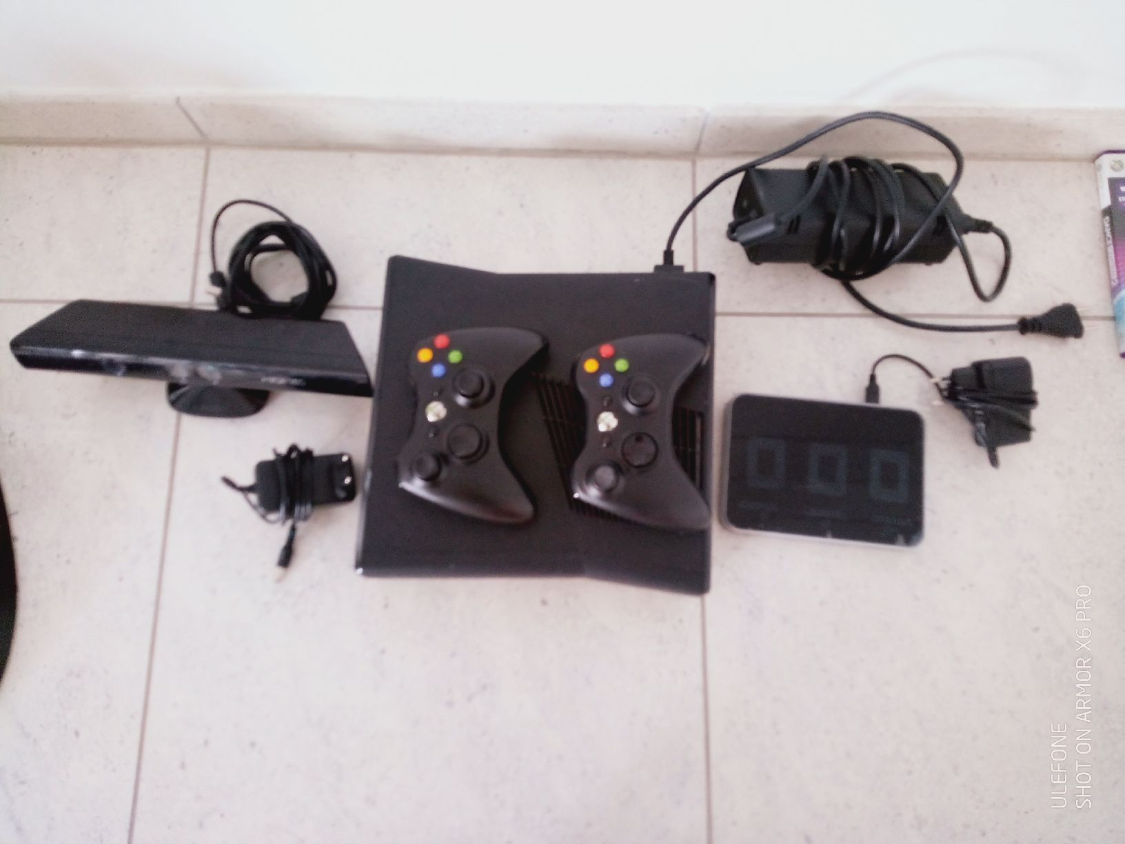Console: Xbox 360 Konsole mit Kinect, Spielen und Lenkrad – Usato da Volketswil venduto da Car1 3