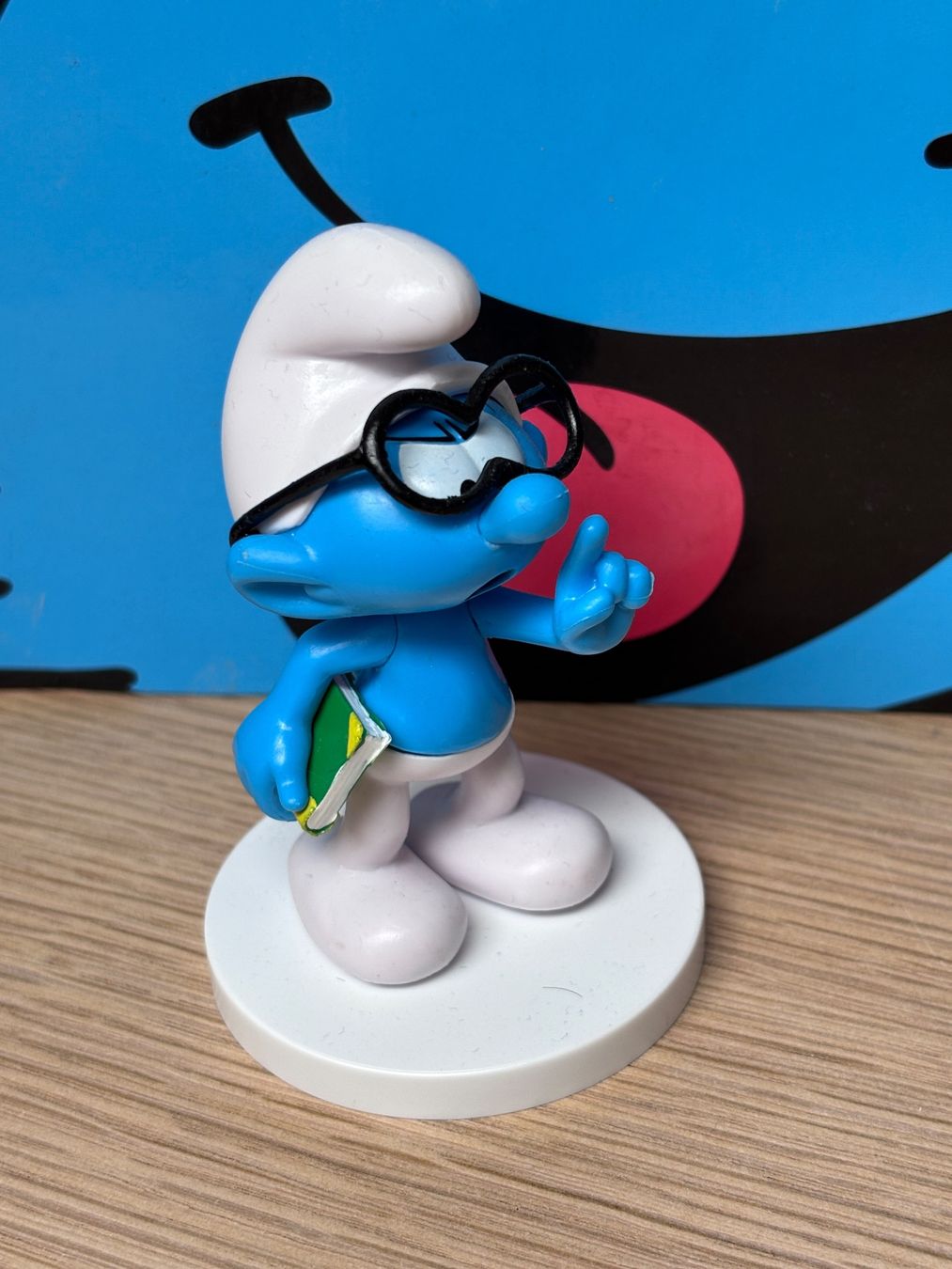 Statuette: Schlaubi-Schlumpf auf Sockel / Peyo – Usato da Lyss venduto da Duckszone