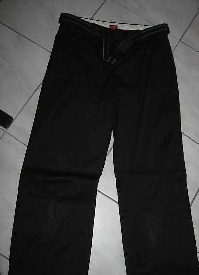 Hosen: Neu: 3/4 lange Hose, schwarz,  Esprit – Neu (gemäss Beschreibung) aus Eichberg von Kati30