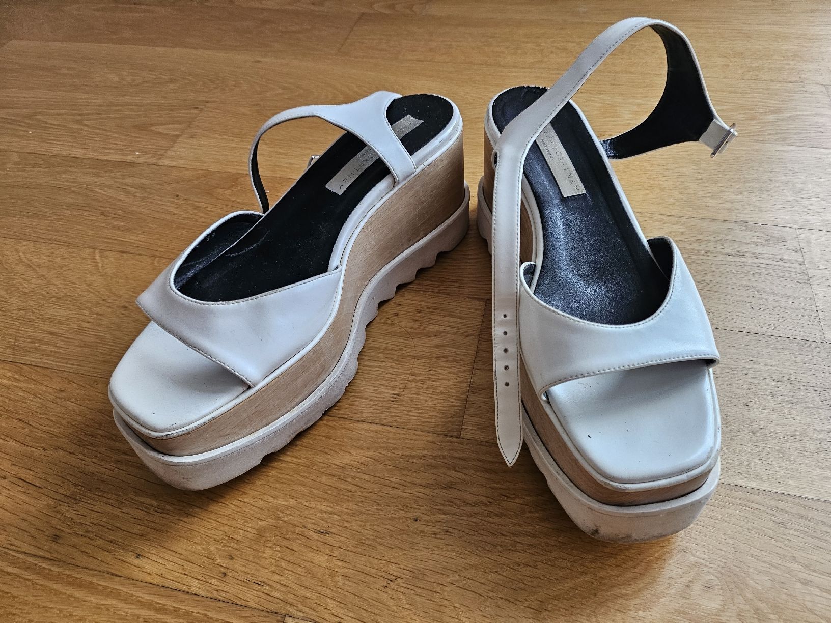 Stella McCartney Scarpe da donna: Stella McCartney sandal white 39 weiss – Usato da Männedorf venduto da eli_y5vn 2