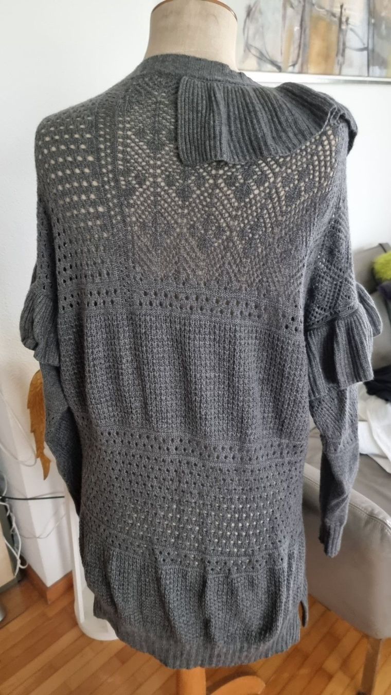 Twinset Vestiti: Twinset Kleid – Usato da Riedikon venduto da Winter21. 2