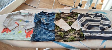 Kleiderpaket Junge Grösse 74 Sommer/Herbst (über 35 Teile)