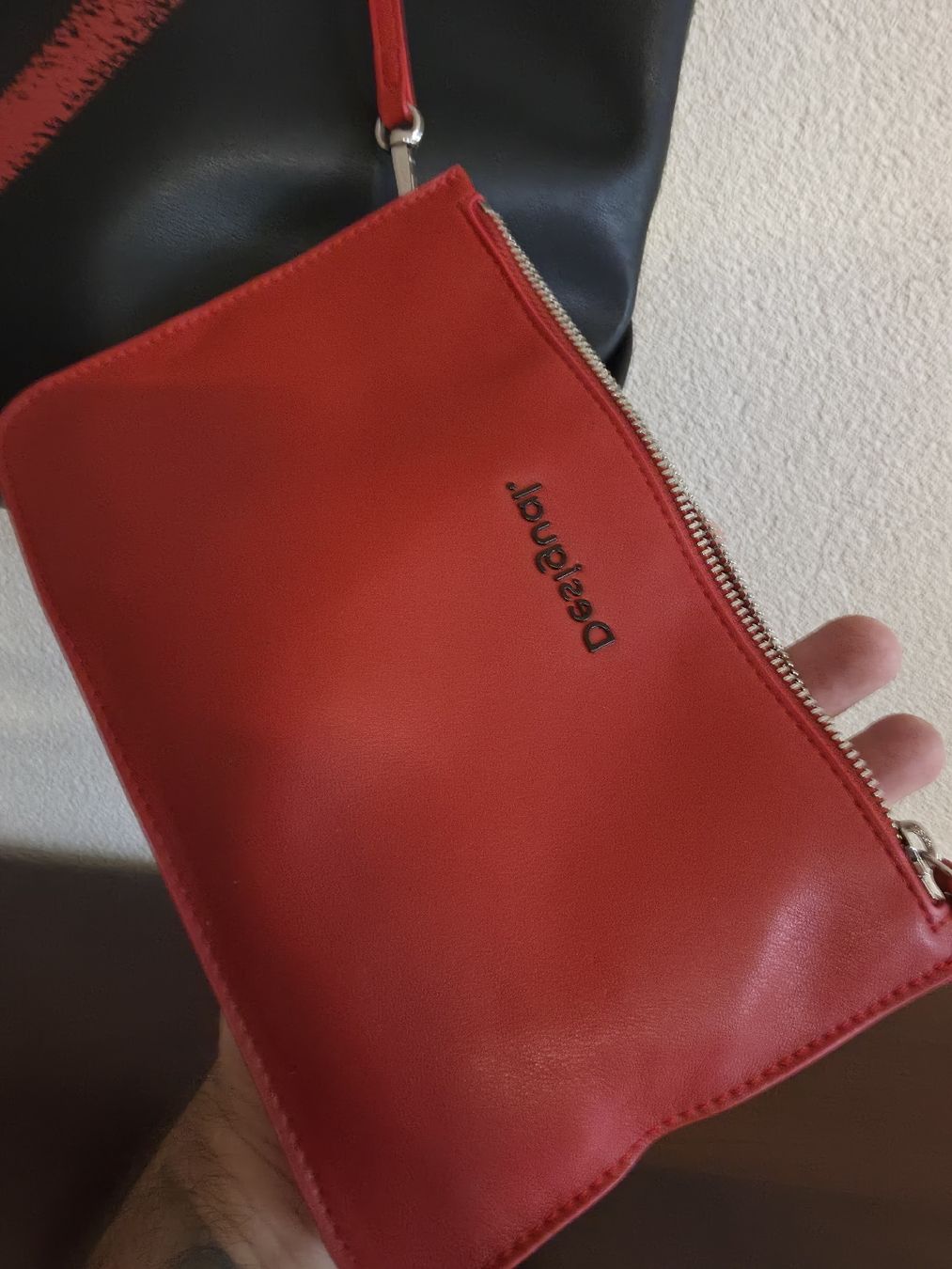 Desigual Taschen für Damen: Sac Desigual – Gebraucht aus Chavannes-le-Chêne von Flovw 3