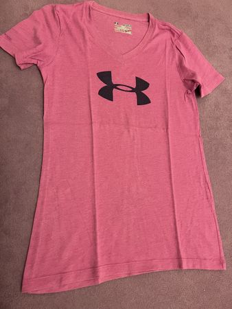 Under Armour HeatGear Shirt XS, Top Zustand, Sommer!
