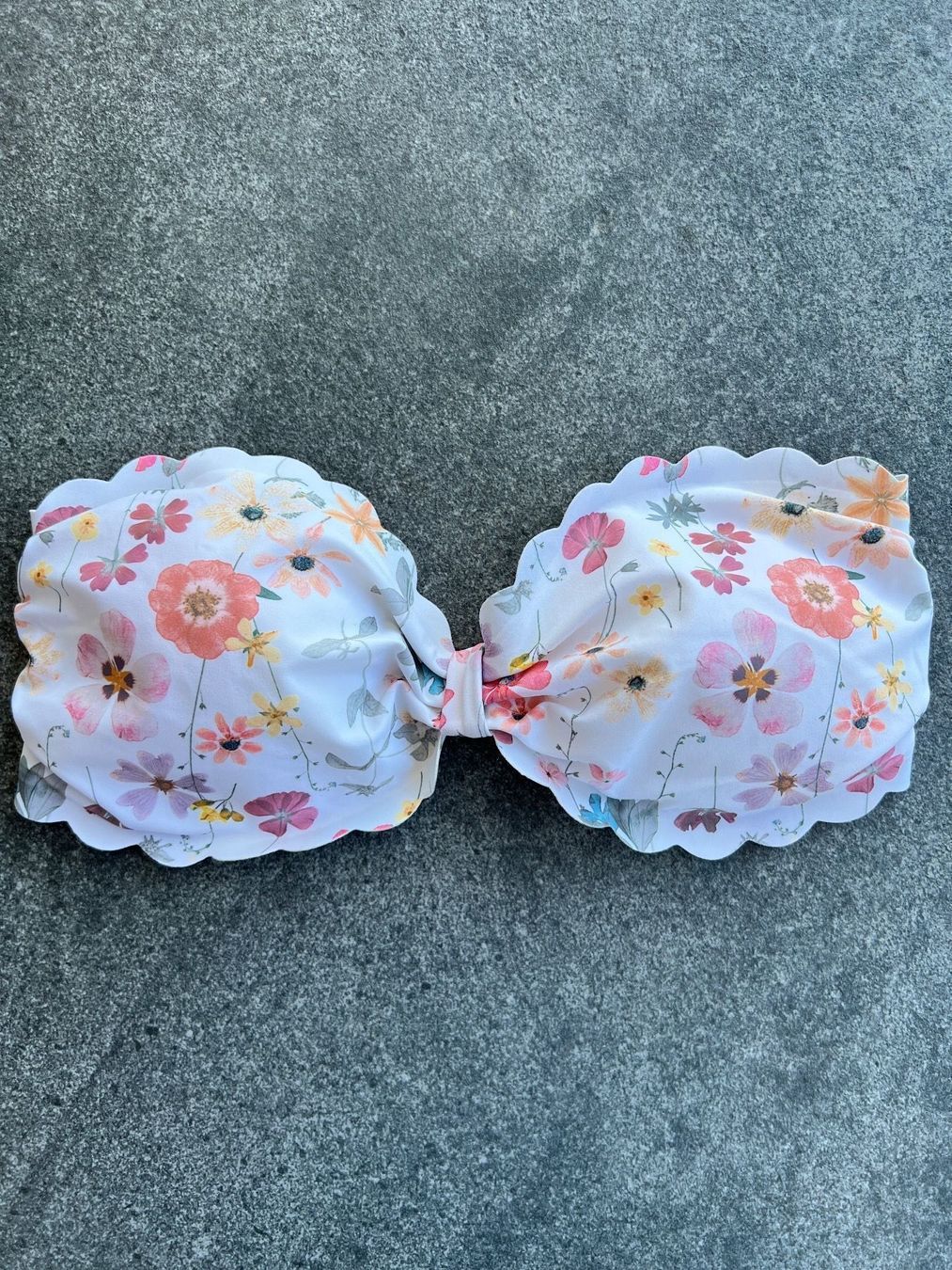 H&M Costumi da bagno & Bikini: Bikinioberteil – Usato da Schafisheim venduto da inf_5dtw