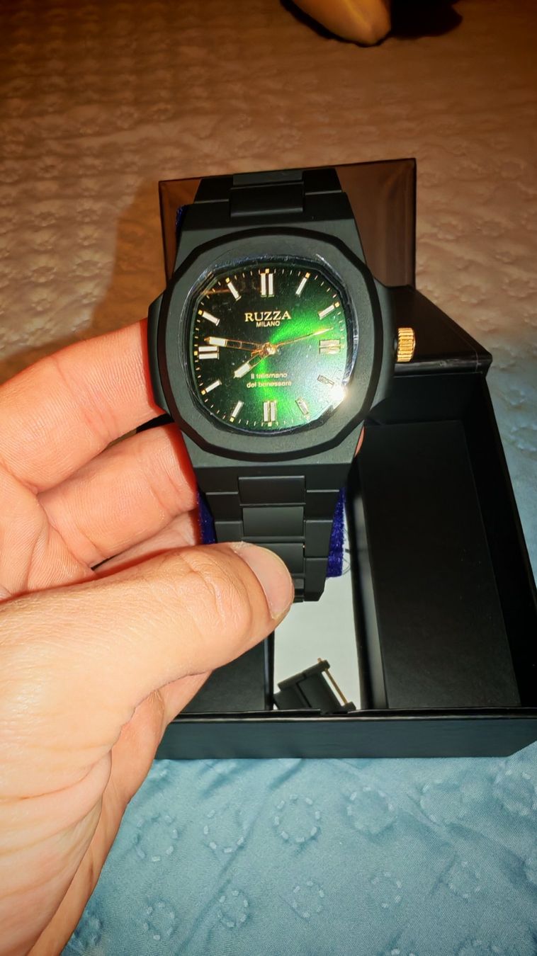 Montres: Ruzza whatc emerald – Neuf avec emballage d'origine à Cadenazzo par aid_75s5 3