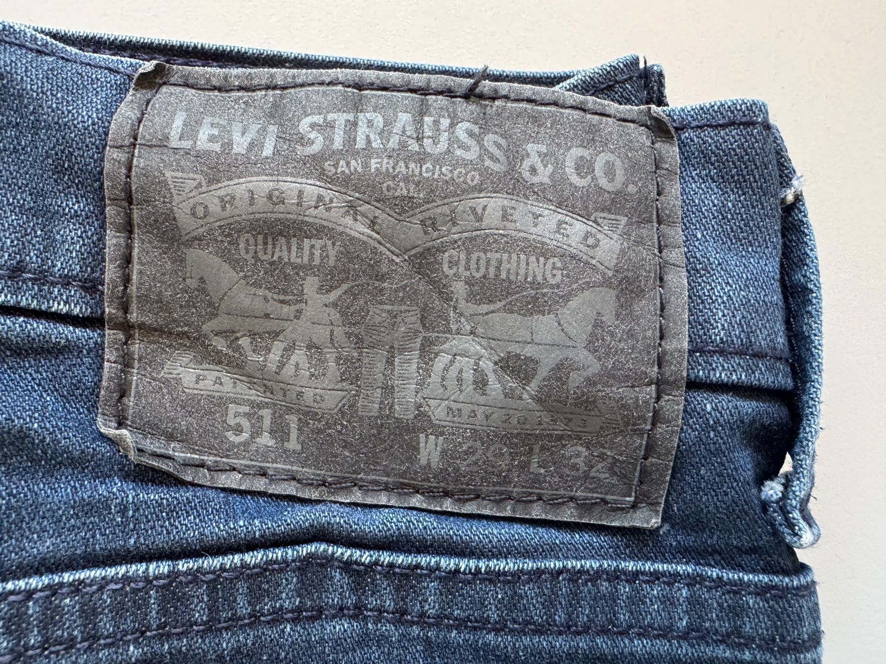 Levi's Jeans: Levis 511 denim W29 L32 slim MEN from 2016 – Usato da Neuchâtel venduto da _Easy_to_Find_ 2