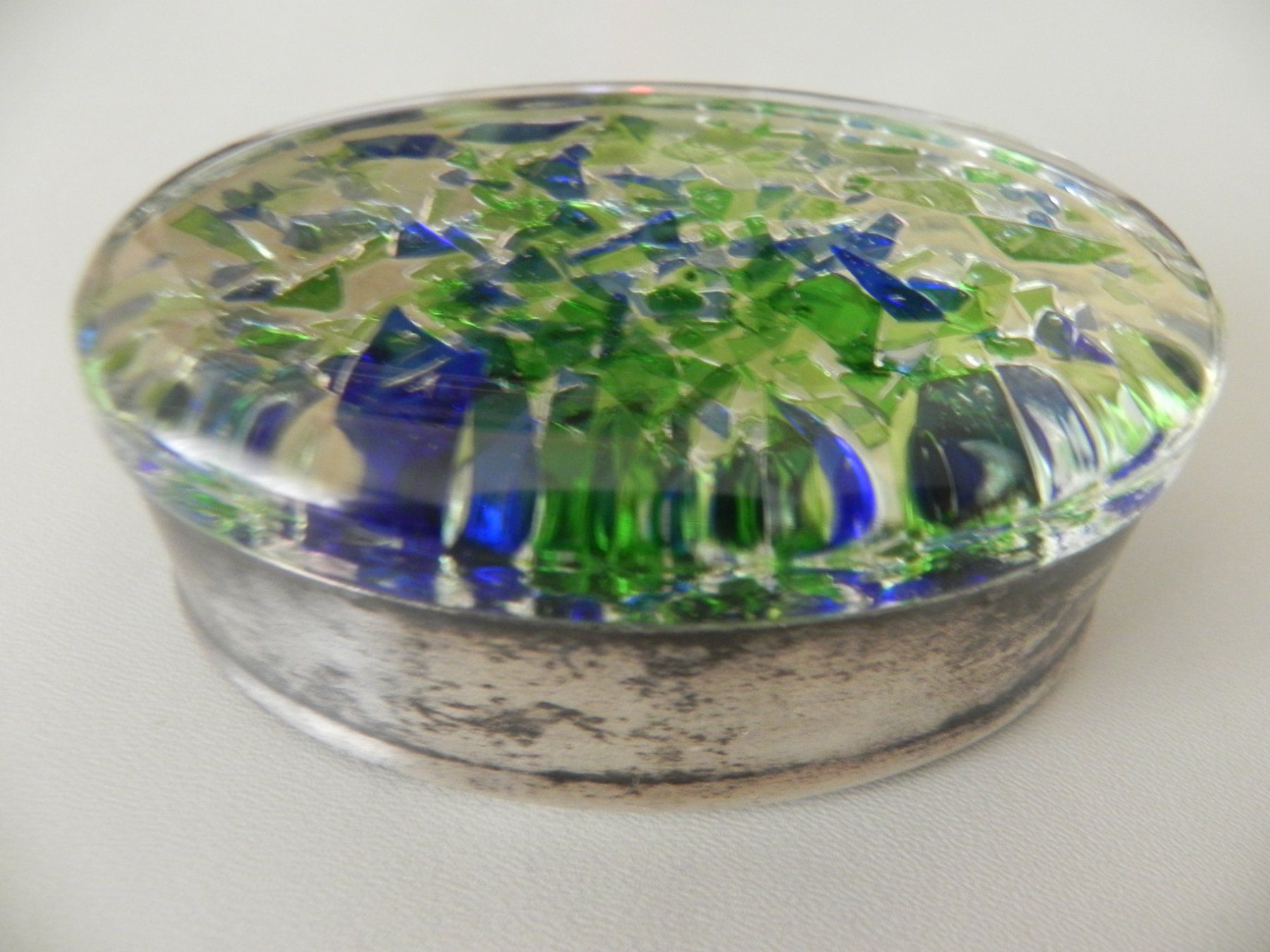 Altro in Decorazioni & Accessori: Versilberte schwer Dose mit Glasdeckel – Usato da Minusio venduto da Lory64 2