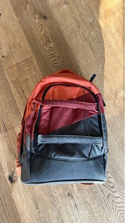 Schulrucksack Satch mehrfarbig gebrauchter Zustand