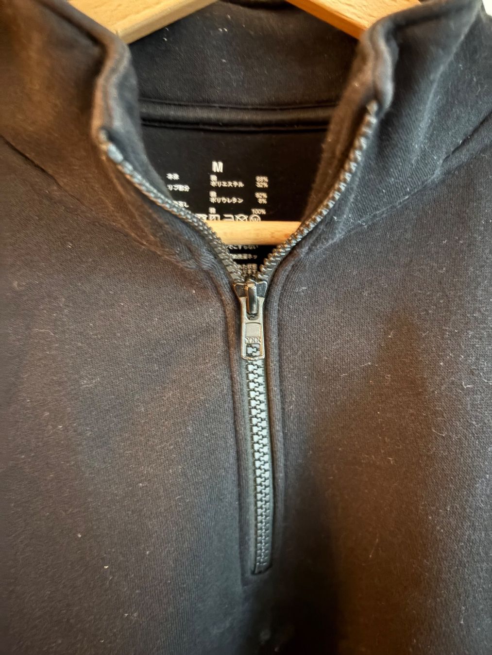 Muji Maglioni & Felpe: Schwarzer Quarter Zip – Usato da Zürich venduto da grace_li 1