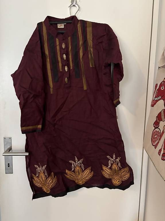 Tuniche: Indische Tunika  – Usato da Oberdiessbach venduto da shan26 1