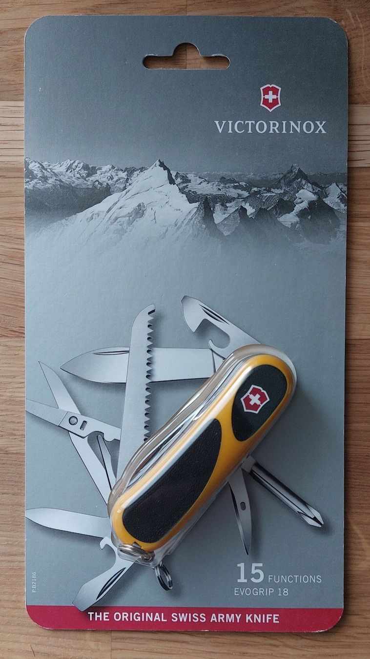 Victorinox Coltelli tascabile: Victorinox - 1 Evolution Grip 18 - (nicht S18!) – Nuovo e nell'imballaggio originale da Rotkreuz venduto da CLASAX