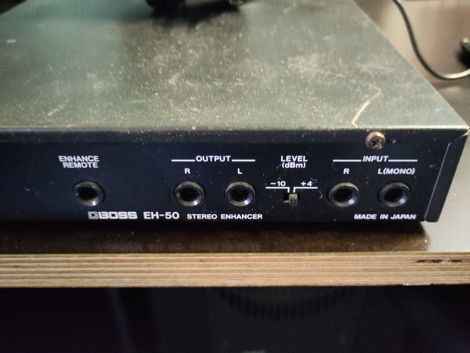 Boss Strumenti musicali: Boss EH-50 Stereo Enhancer - mit Original Netzteil – Usato da Zürich venduto da Soushimusik 1