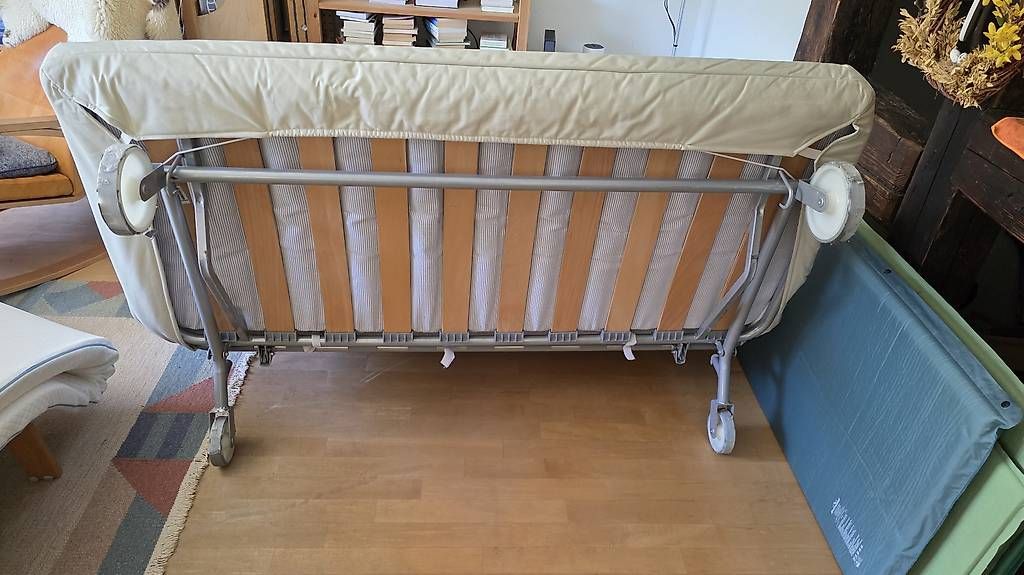 Sofas: Schlafsofa mit Topper – D'occasion à Ostermundigen par SiriKaBe 2