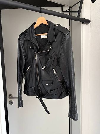 Sandro Bikerjacke Leder Schwarz Perfecto Gr. M  gebraucht