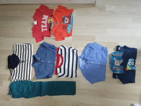 Lot pulls, t-shits, jeans, (110)