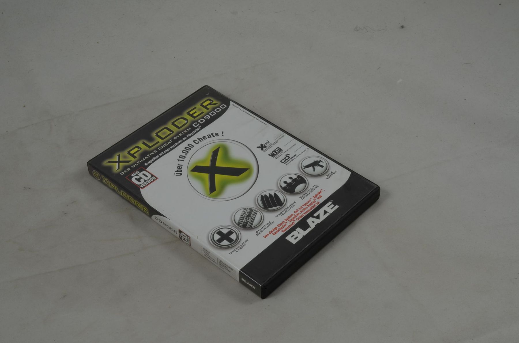 Controller: PS1 Xploder CD9000 CD – Defekt aus Buchs AG von SellAndBuyX