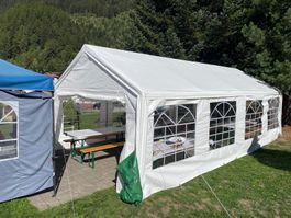 Partyzelt 9x4 Meter