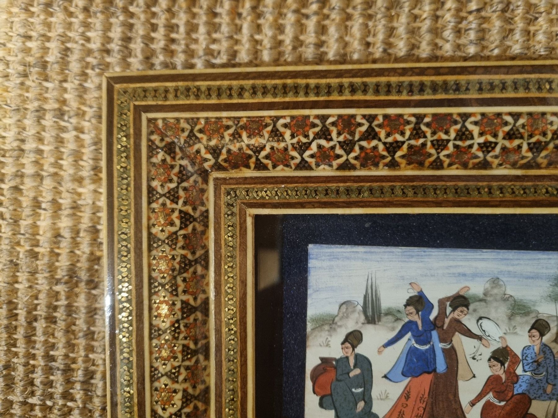 Dipinti: Wunderschönes, gerahmtes Miniatur Gemälde aus Persien. – Usato da Trachslau venduto da post35 2