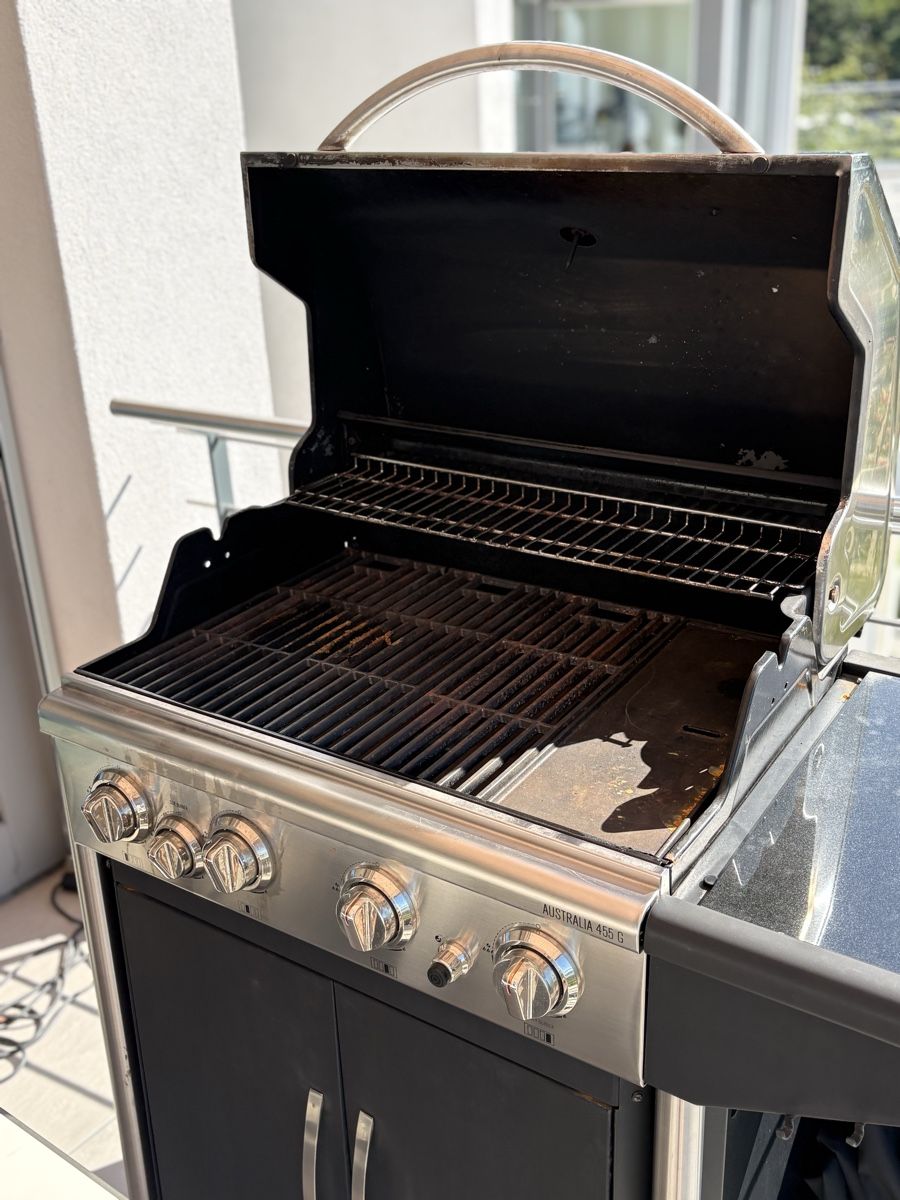 Griglie: Gasgrill Outdoorchef Australia 455 G – Usato da Meilen venduto da AlexandraMarahrens 1