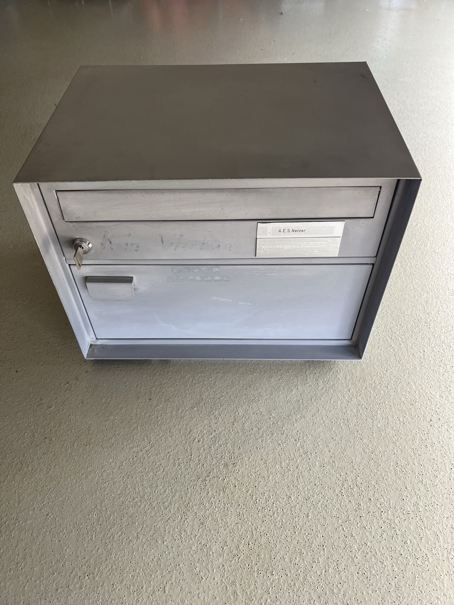 Sonstiges für Haushalt & Wohnen: Briefkasten mit paket fach – Gebraucht aus Tobel von honda955