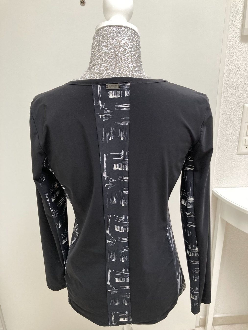 Blusen: Oberteil Shirt Bluse, Gr. M, schwarz – Neu (gemäss Beschreibung) aus Glattpark (Opfikon) von Pangie 1