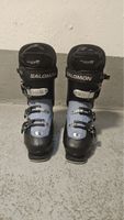 Men’s Salomon ski boots - size 28