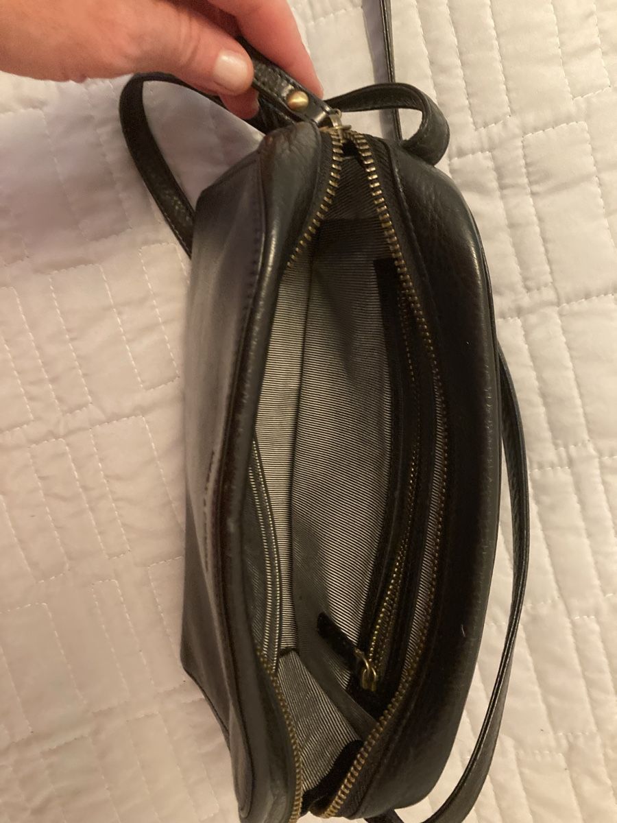 Borse da donna: Handtasche Lost and Found Zürich – Usato da Bern venduto da chaefer15 1