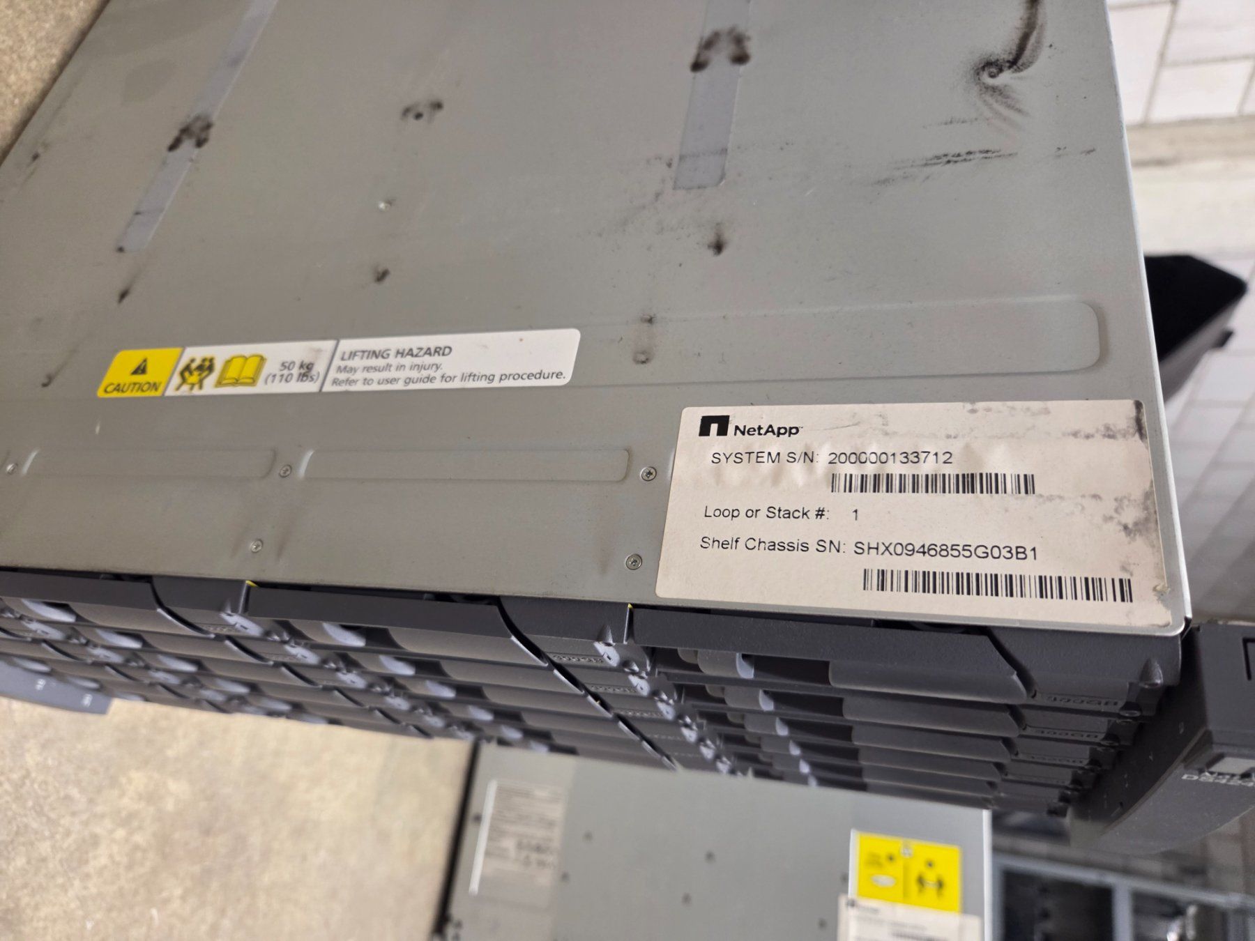 Disques durs: NetApp DS4243 – D'occasion à Remigen par man_2j5s 1
