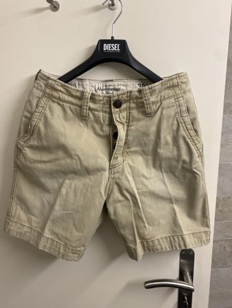 Abercrombie & Fitch khaki shorts, size 30 - Summer!