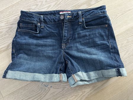 Trendige Tommy Hilfiger Jeans - top Zustand, Grösse 6