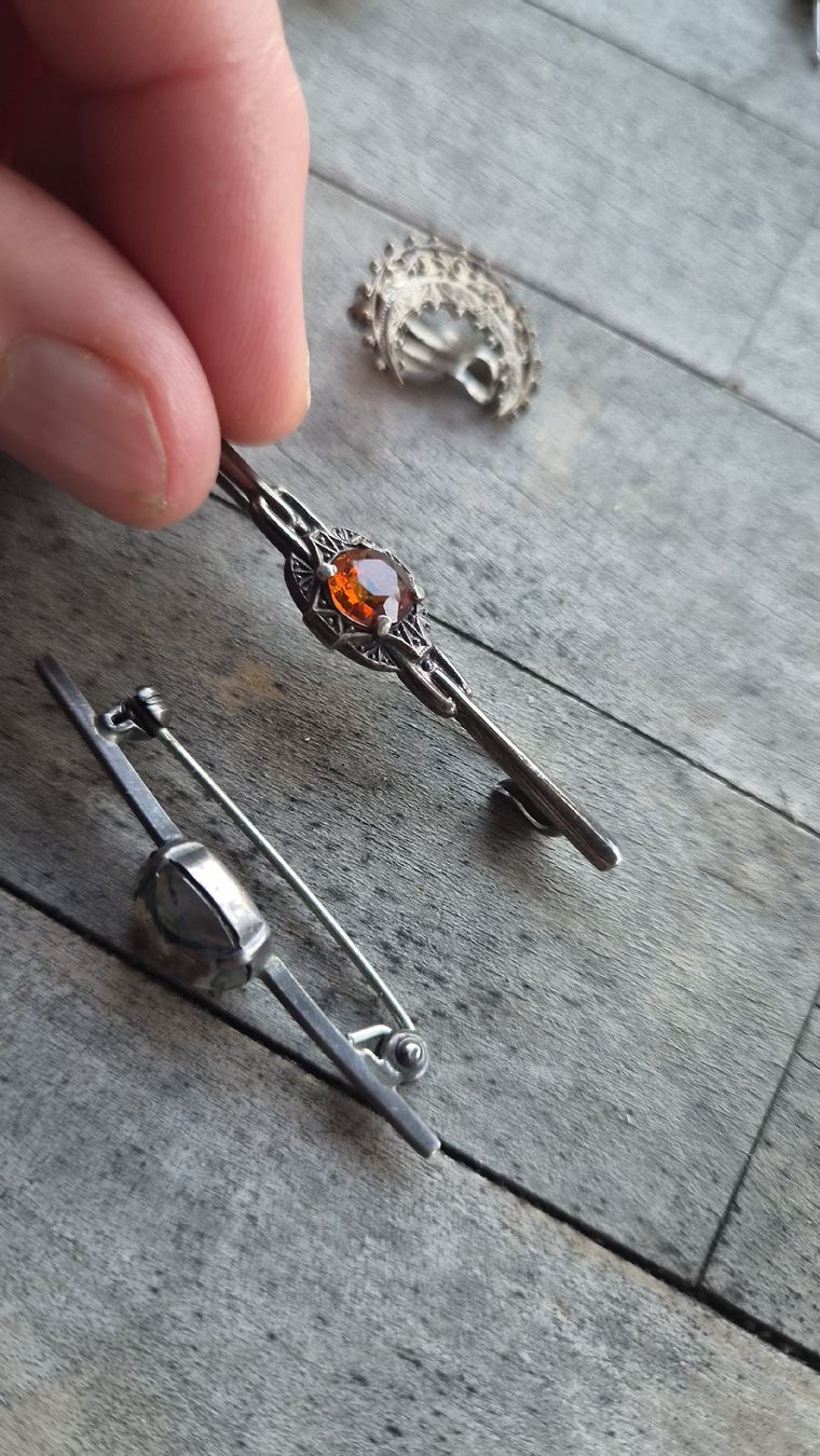 Spille & Fermagli: Broschen Set Silber mit Stein antiker Schmuck – Usato da Kölliken venduto da Upcycling-by-Mc-TAM 4