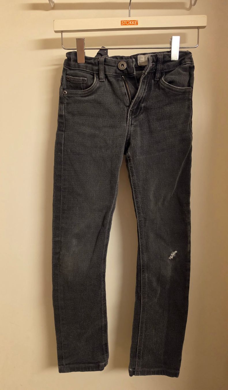 Pantalons: Jeans Skinny Fit Gr. 134 – D'occasion à Zürich par Pemberleys