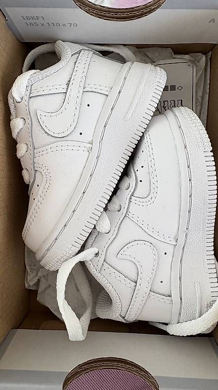 Schuhe für Jungen: Nike Air force gr. 17 – Neu und originalverpackt aus Amriswil von Lissa12