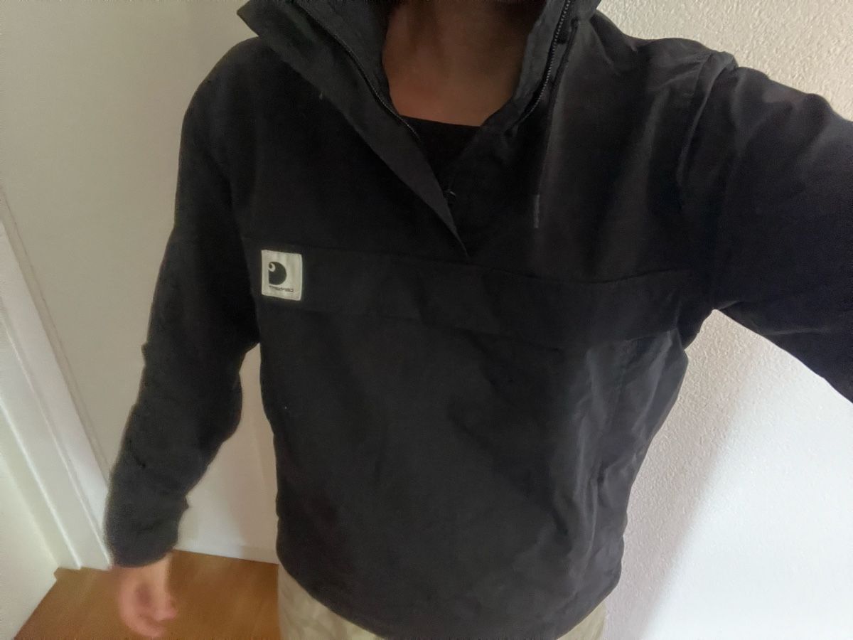 Carhartt Giacche: Carhartt Jacke schwarz – Usato da Burgdorf venduto da Wauter