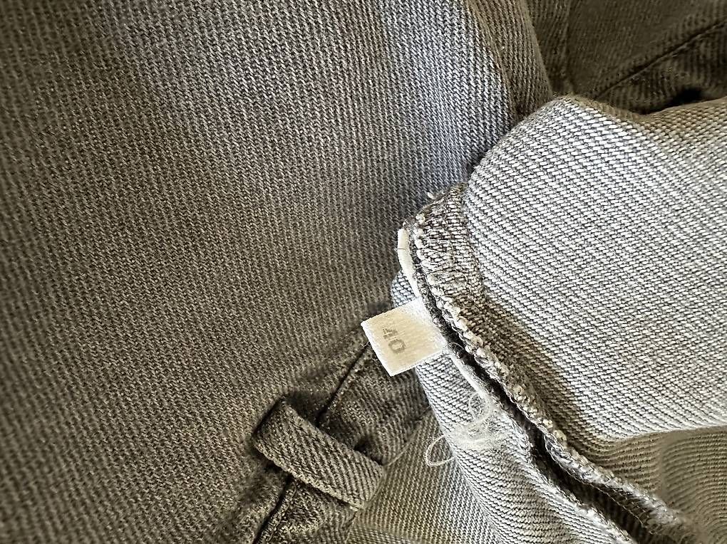 Sessun Jeans: Jeans Sessun gris – D'occasion à Pully par tarra26 2