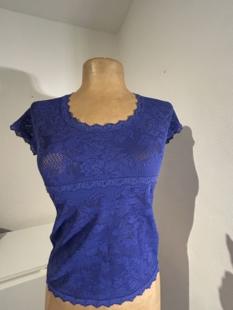 Top dentelle taille 36