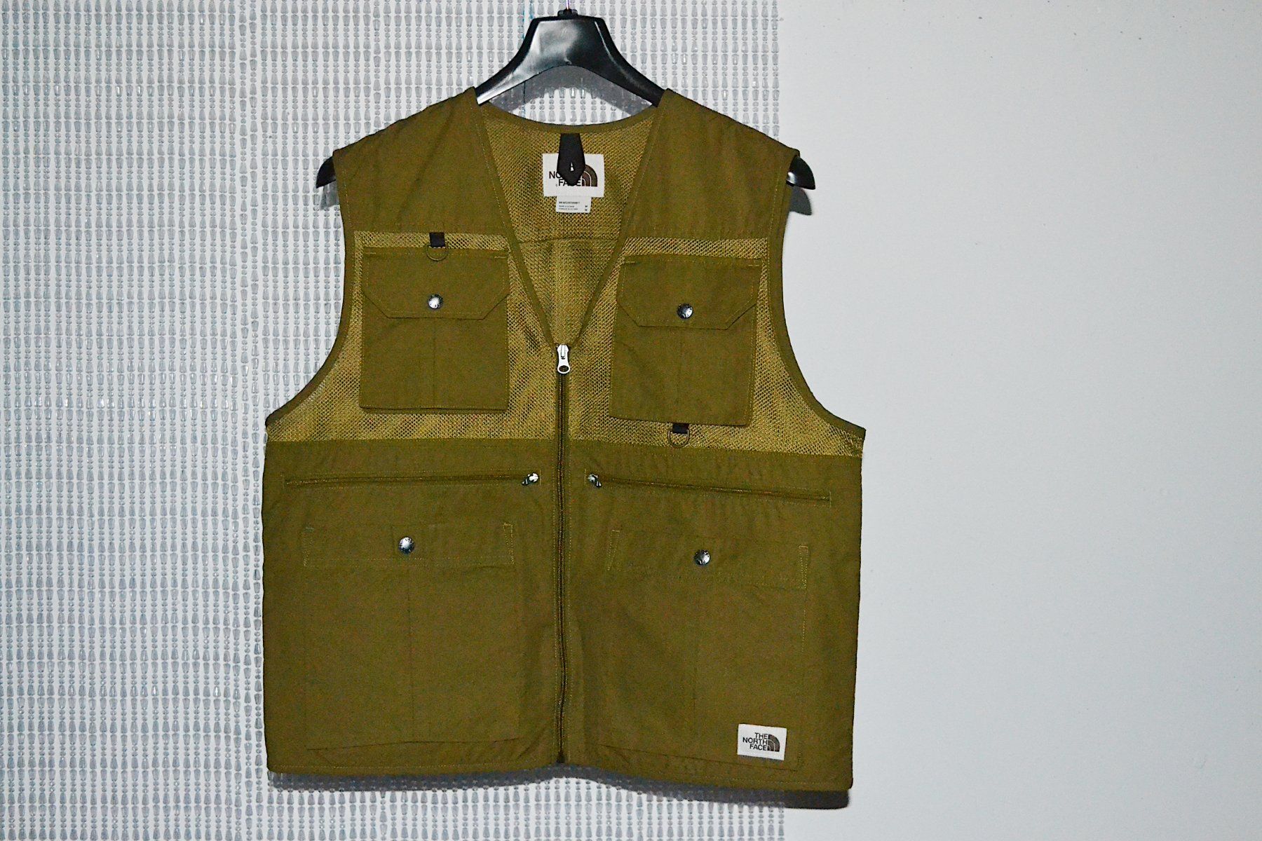 North Face Gilet & Giacche: The North Face Fischwerweste – Nuovo (secondo la descrizione) da Unterägeri venduto da gooon21 1