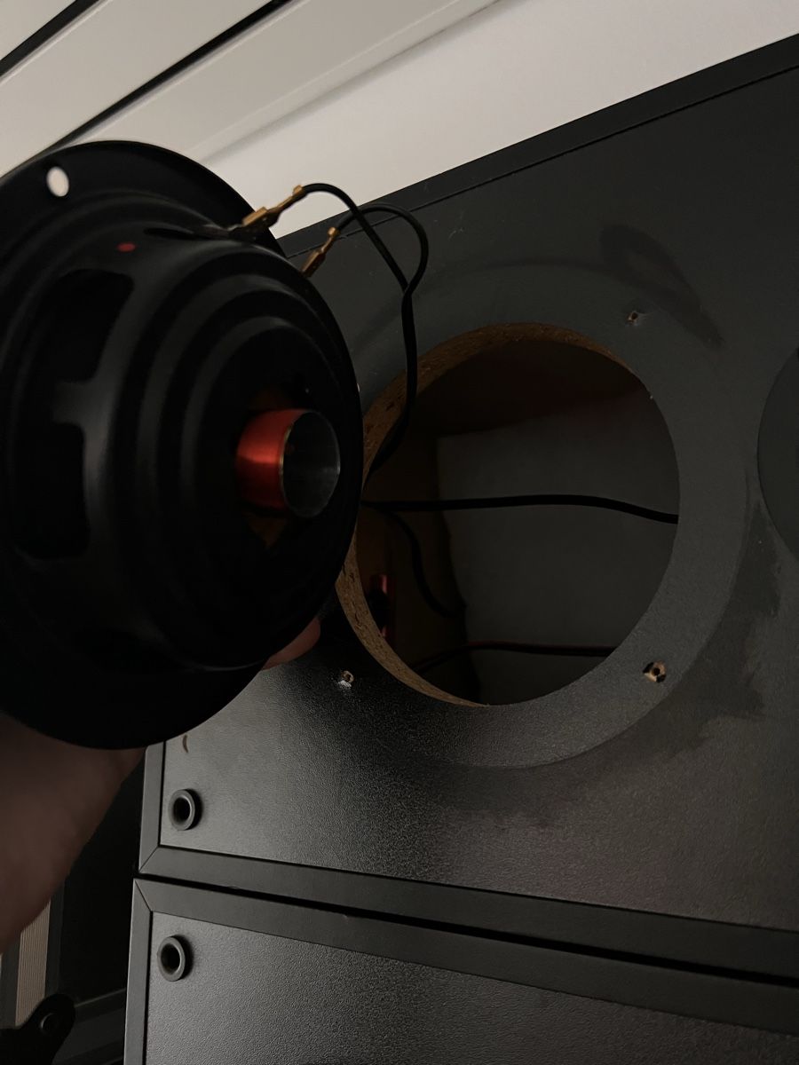 Grundig Lautsprecher: GRUNDIG CL-BX6 Lautsprecher – Defekt aus Stein AG von Adrian47 1